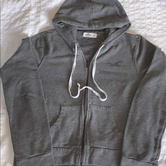 Hollister Tops - HOLLISTER zip hoodie